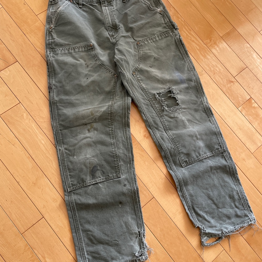 Carhartt Men's distressed moss green double knee pants